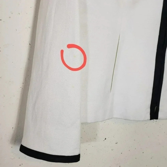 Jones NY‎ 10 white/black trim front zip linen blend blazer/jacket - Picture 6 of 7